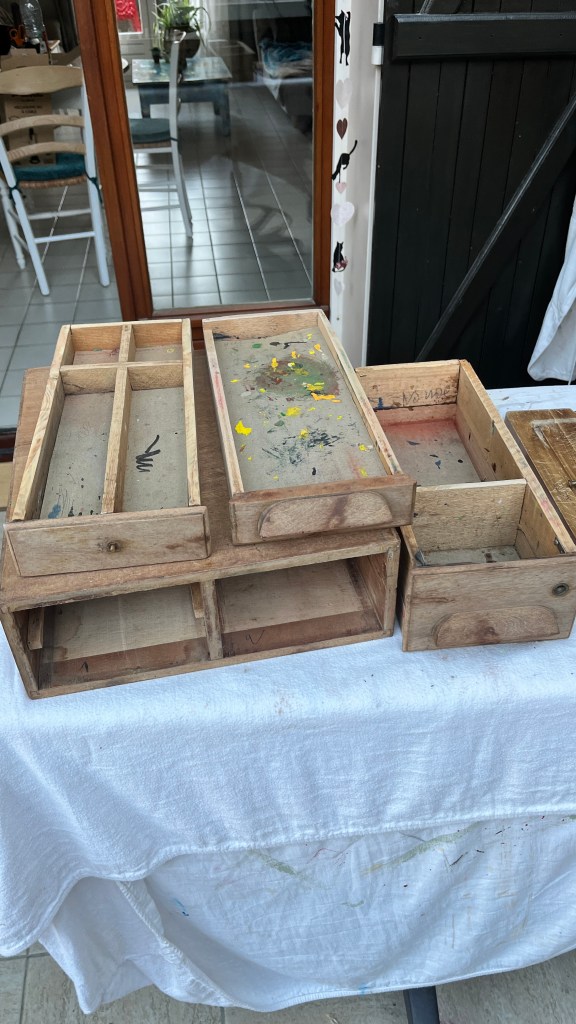 relooking petit meuble en bois