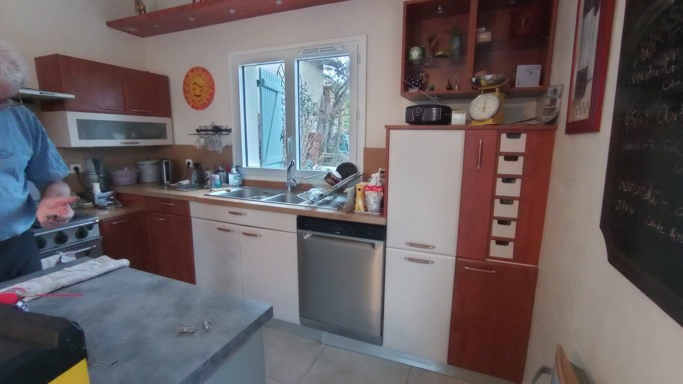 ensemble cuisine relookee repeinte