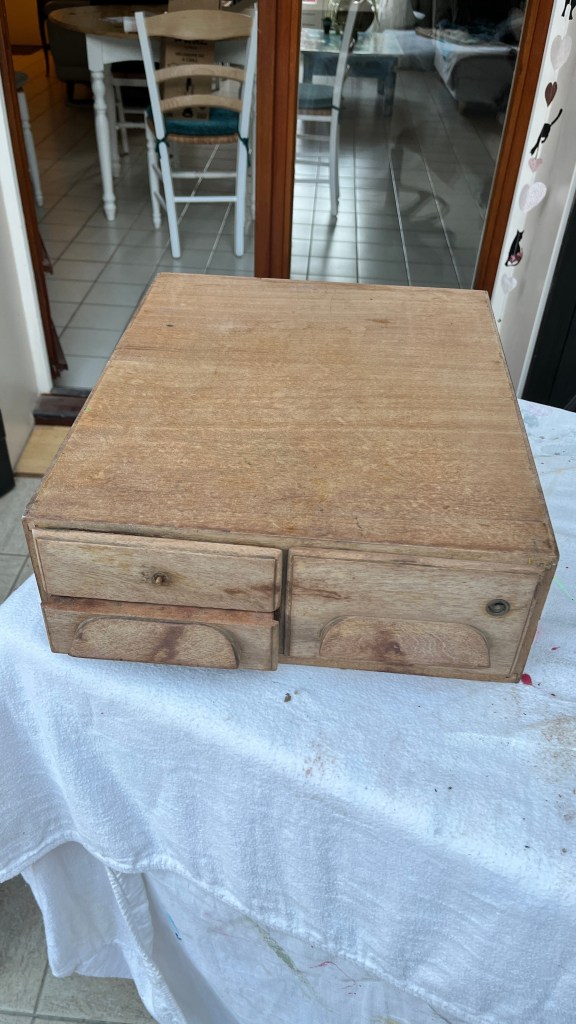 ponçage petit meuble bois