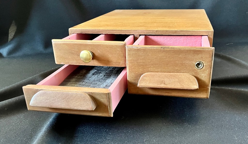 joli petit meuble bois relooke