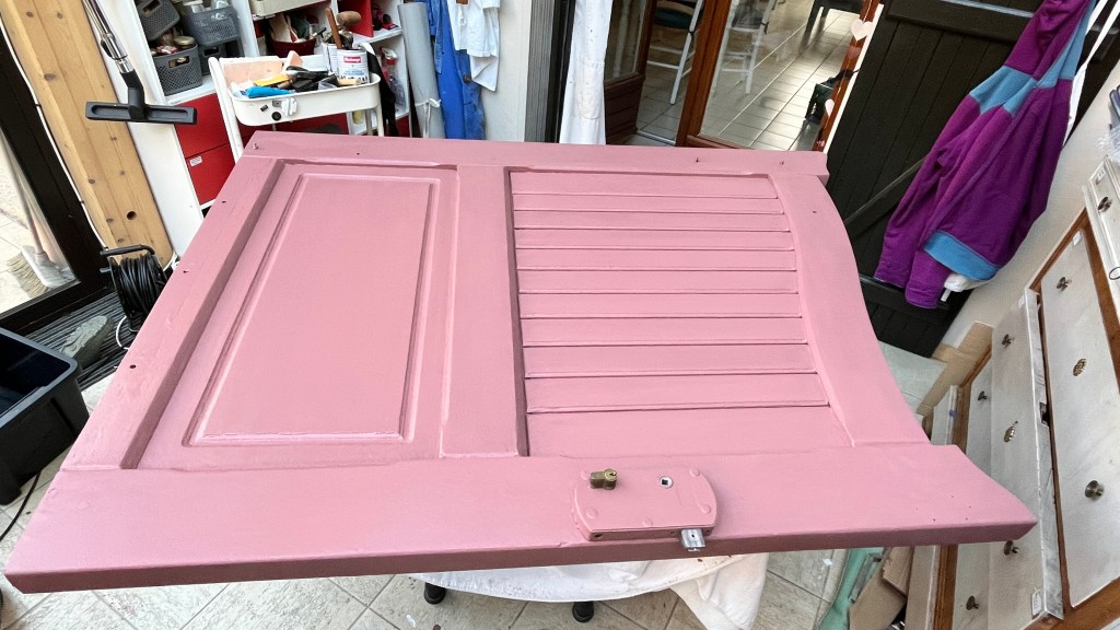 3 couche speinture portillon bois