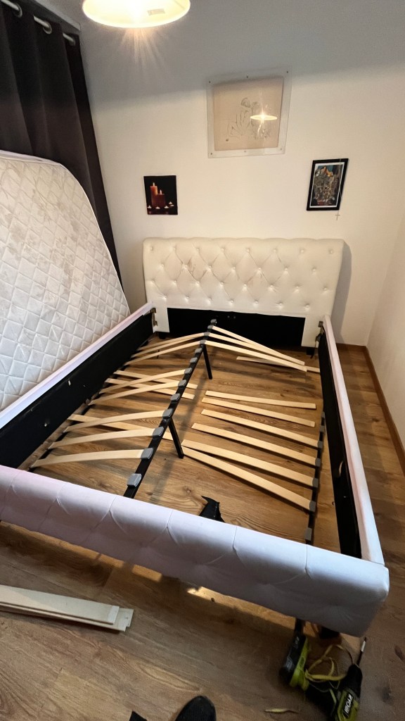 demontage sommier lit