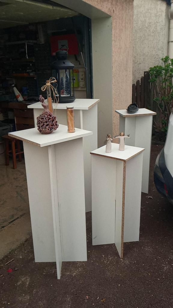 4 steles demontables